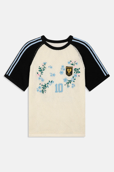 Pull ajouré Jargentine Blanc de face à plat, manches noires à bandes bleu ciel, fleurs bleues, écusson et numéro 10