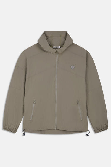 Veste coupe-vent Jaway Kaki zippée de face à plat, capuche, poches zippées et petit coeur sur la poitrine