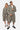 Short Jiora Kaki porté par un duo femme et homme avec sweats zippés assortis, fleurs de lys, casquette et baskets