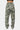 Pantalon Fiby Camouflage vu de dos sur une femme, jambes droites et large, motif camouflage vert clair