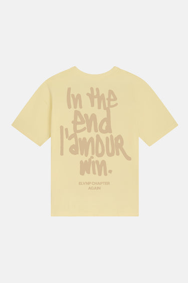 T-shirt Flaris Jaune de dos à plat, inscription beige In the end l'amour win et mention Elevenparis Chapter