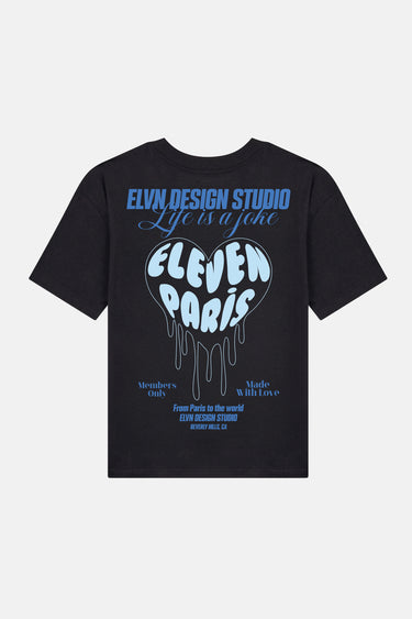 T-shirt Jais Noir à plat vu de dos, cœur bleu qui coule Eleven Paris et inscription ELVN Design Studio