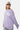 Pull Jedmo Lilas porté par une mannequin femme de trois quarts, casquette claire, coeur blanc brodé sur la poitrine