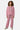 Jogging Tika Rose Bandana porté par une fille avec le sweat à capuche zippé assorti, imprimé bandana rose, de face