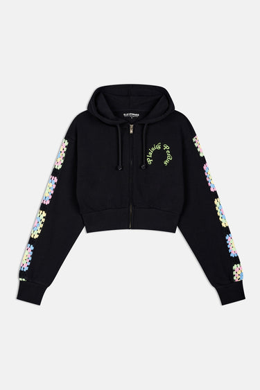 Sweat zippé à capuche court Pamela Noir à plat, vue de face, fleurs irisées sur les manches, inscription verte
