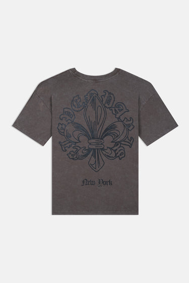 T-shirt Passau Gris Délavé de dos à plat, grand emblème fleur de lys et inscription New York, fond blanc