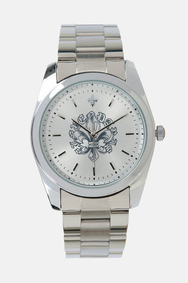 Montre Flamby Argent de face, boîtier et bracelet en acier, cadran argenté avec fleur de lys gravée