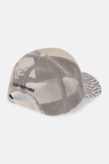 Casquette trucker Elowen Zèbre vue de dos, filet beige, visière imprimé zèbre et inscription ElevenParis noire