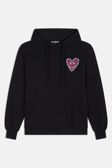 Sweat à capuche Fontenay Noir de face, coeur rose brodé à yeux en croix, cordons et poche kangourou
