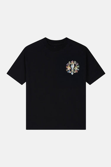 T-shirt Jared Noir à plat de face, petit emblème fleur de lys coloré sur la poitrine