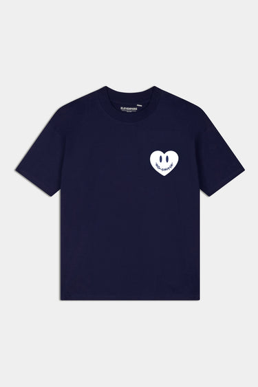 T-shirt Parma Bleu Marine à plat, vue de face, petit coeur blanc souriant sur la poitrine, col rond